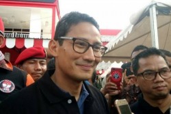 Sandiaga Janji Turunkan Ongkos Ibadah Haji Jika Terpilih