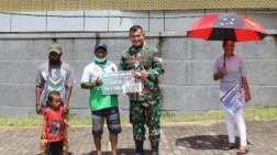 Satgas Pamtas Yonif 132/BS selenggarakan Lomba Menghias Pohon Natal