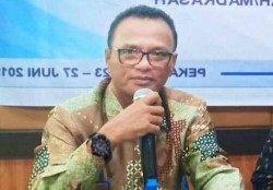 Sebaiknya Guru menerapkan E-Learning dan Pembelajaran Berbasis Medsos Saat Libur Asap Ini