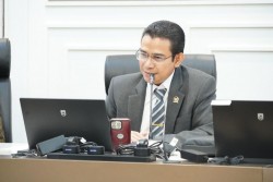 Selain Gandeng Meta, Anggota DPR Hendry Munief Minta Kemenekraf Gandeng Aplikator lainnya.