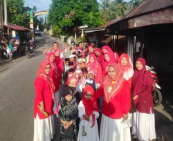 Semarak HUT Kemerdekaan RI, UPTD SDN 014 Batu Belah Gelar Pawai Bertema Pahlawan