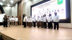 SF Hariyanto Lantik Pengurus HIMPERRA Riau, Targetkan Akselerasi Program 3 Juta Rumah