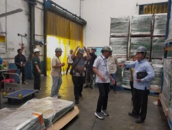 Sidak PT Sambu, Adam Syafaat: Industri Harus Jalan, Petani Kelapa Harus Sejahtera