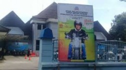 Spanduk Jokowi Naik Motor, Polisi Bantah Kampanye Pilpres