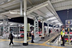 Stasiun Bogor Berbenah, Peron Diperpanjang dan Kanopi Ditambah untuk KRL 12 Gerbong