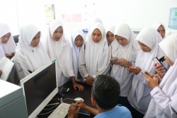 Study Tour Siswa Smk Muhammadiyah 3 Terpadu Pekanbaru ke perpustakaan Umum Kota Pekanbaru