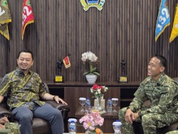 Syahrul Aidi Kunker  ke Yonif  132/Bima Sakti,  Dorong TNI Makin Dekat dengan Rakyat