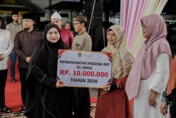Tabligh Akbar 1 Muharram di Mandau, Kasmarni Ajak Warga Perkuat Semangat Hijrah