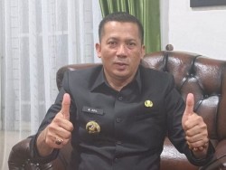 Tak Hadir Bersama Mendagri, H.Adil : Itu Kan Acara Gubernur Bukan Acara Kementerian.