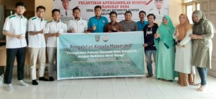 Teknik Perminyakan UIR Gandeng Karang Taruna Desa Batu Belah Sosialisasikan Budidaya Serai Wangi