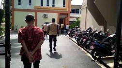 Tim Saber Pungli Kepri Gerebek Dua Kantor Dinas, Kantor Camat dan BPN di Batam