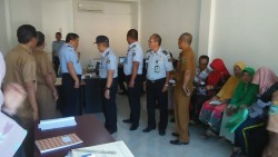 Tinjau Pelayanan, Pihak Imigrasi Sumbar Kunjungi Pasaman