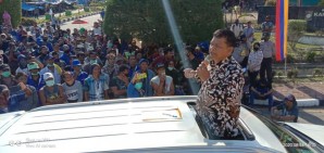 Usai Dibujuk Fahmil, Massa Aksi Membubarkan Diri Setelah Bertahan 4 Hari