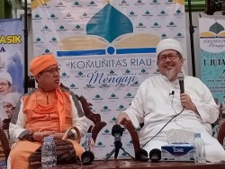 Ustadz T Zulkarnaen Dan Ustadz Orange Safari Dakwah Di Riau