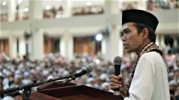 Ustaz Abdul Somad: Saya Minta Doanya Buat Emak Saya