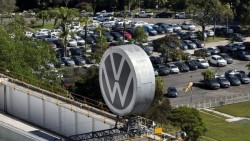 Volkswagen Siapkan PHK 100.000 Karyawan, Tarif Trump dan China Jadi Tekanan