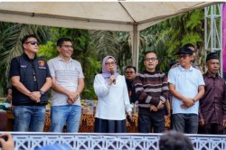 Wabup Kampar Tutup Kejuaraan Grasstrack dan Motocross, Dorong Lahirnya Pembalap Berprestasi