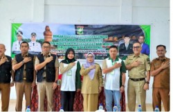 Wabup Misharti Buka Sosialisasi UU PKDRT dan Pelatihan Keterampilan untuk Perempuan Kampar