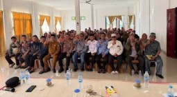 Wabup Rohil dan Kapolsek Panipahan Perkuat Sinergi dengan Guru Madrasah di Palika