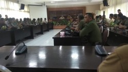 Wagubri Lepas Tim Terpadu Sisir Perkebunan Sawit Ilegal di Pelalawan dan Kuansing