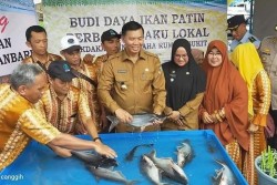 Wako Pekanbaru Senang Atas Pelaksanaan Gerakan Makan di Rumbai