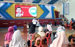 Walikota Batam Tinjau Vaksinasi Covid-19 Terhadap Guru, Tokoh Agama dan Lansia