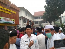 Walikota Pekanbaru: Selain dari Riau, Asap Juga Terbawa Angin dari Provinsi Tetangga