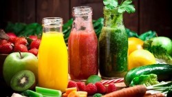 Wanita Ini Kritis, Setelah Iseng Jadikan Jus Buah Sebagai Infus Intravena