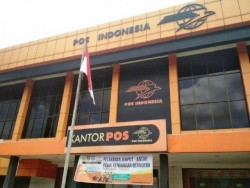 Warga Batam Protes Kantor Pos Terkait Paket Tertahan