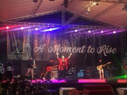 Winda Idol Memeriahkan HUT ke-74 RI di Lobam