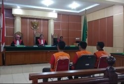 Wow, Hakim di Jambi Bebaskan 3 Terdakwa Narkoba dan Larang Media Merekam Sidang